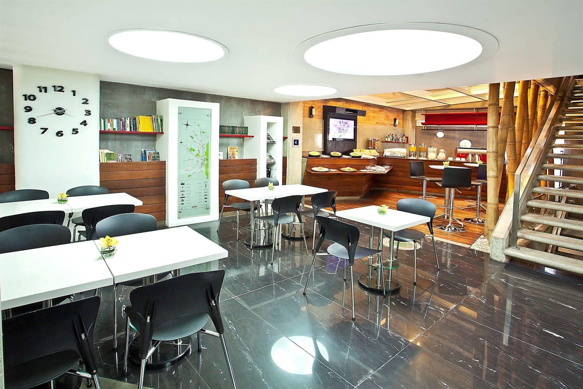 Estelar Apartamentos Aeropuerto Bogotá Exteriér fotografie