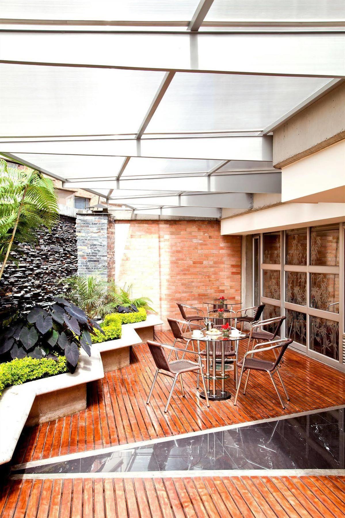 Estelar Apartamentos Aeropuerto Bogotá Exteriér fotografie